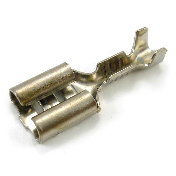 Faston dutinka 94512-0111 sypané (TF638245)