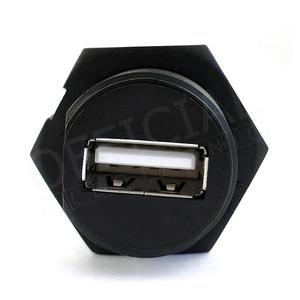 Vodotěsný USB konektor na panel LTW UA-20PMFP-SC8002