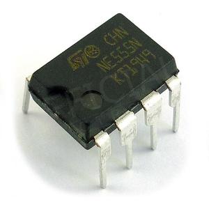 Časovač 555 integrovaný obvod DIP8